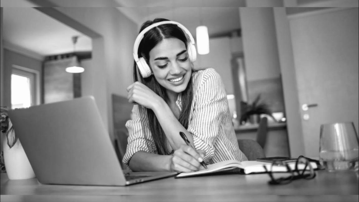 Kurgu ve hikaye anlatımı semineri ortamı